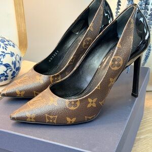 Louis Vuitton Monogram Heels with Black Patent Leather Heel